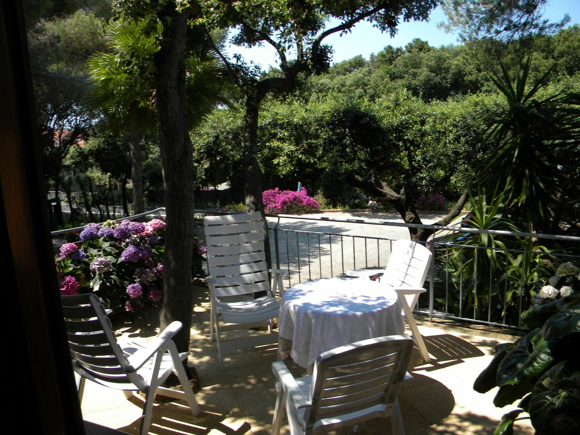 Hotel La Rosa Del Tirreno Livorno Bagian luar foto